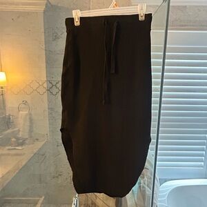 Frank & Eileen Elegant Black High-Low Skirt